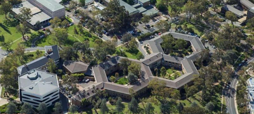 đại học &uacute;c - khoa ch&acirc;u &aacute; th&aacute;i b&igrave;nh dương